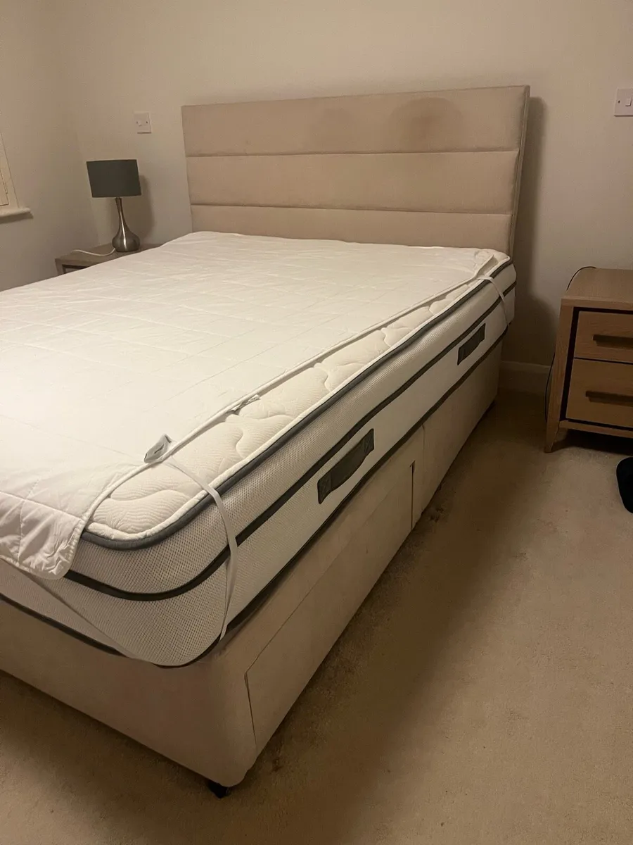 King size divan bed - Image 1