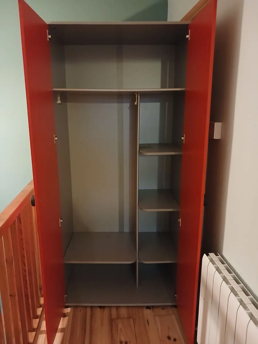 Kids wardrobe and lockers - Image 2
