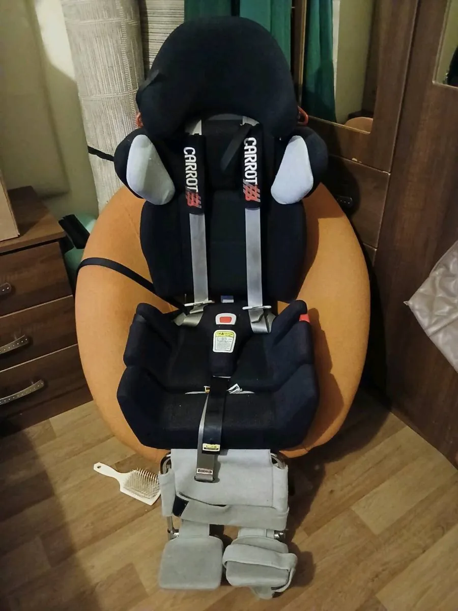 Car seat - Image 3