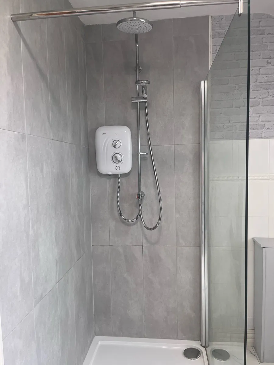 Full Bathroom Fittings - Read Description - Image 1
