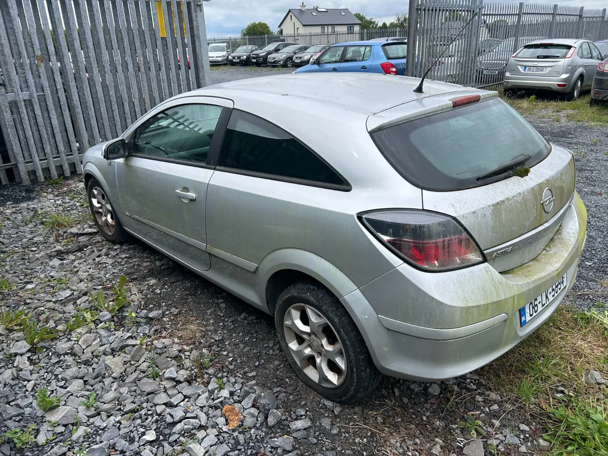 Trade cars to clear .. €500 NO OFFERS - Image 2