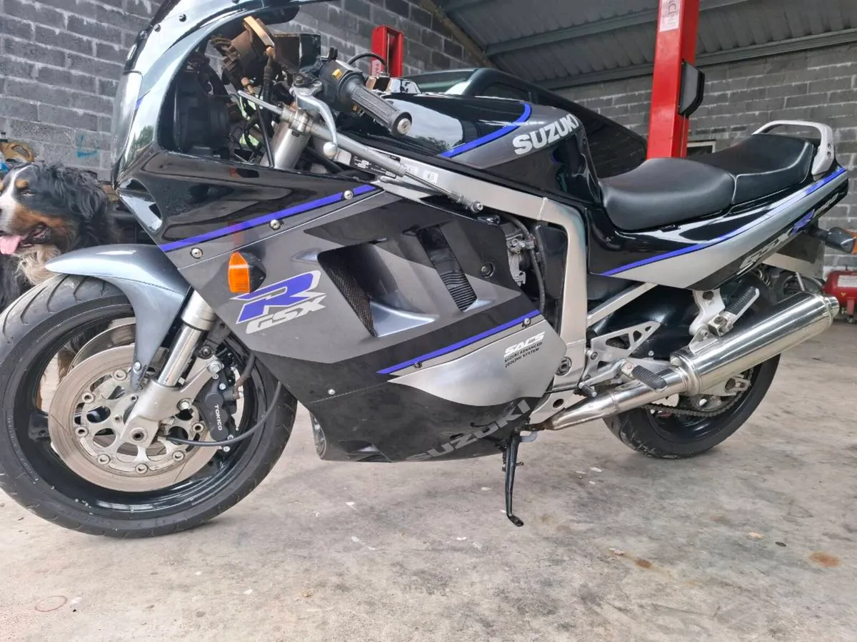 SUZUKI GSXR 1100M - Image 2