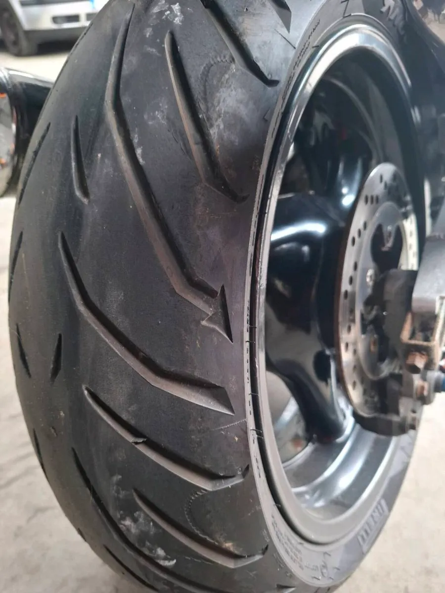 SUZUKI GSXR 1100M - Image 4