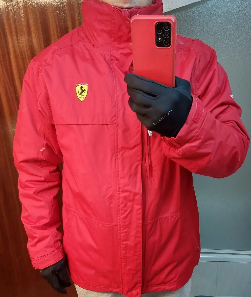 Ferrari F1 team coat (original) unused - Image 1