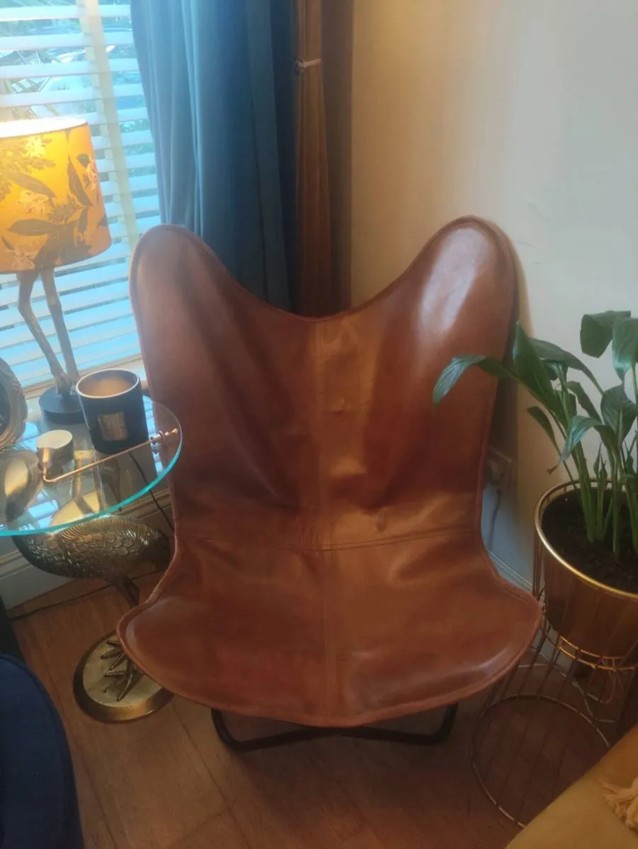 Leather chair - Image 2