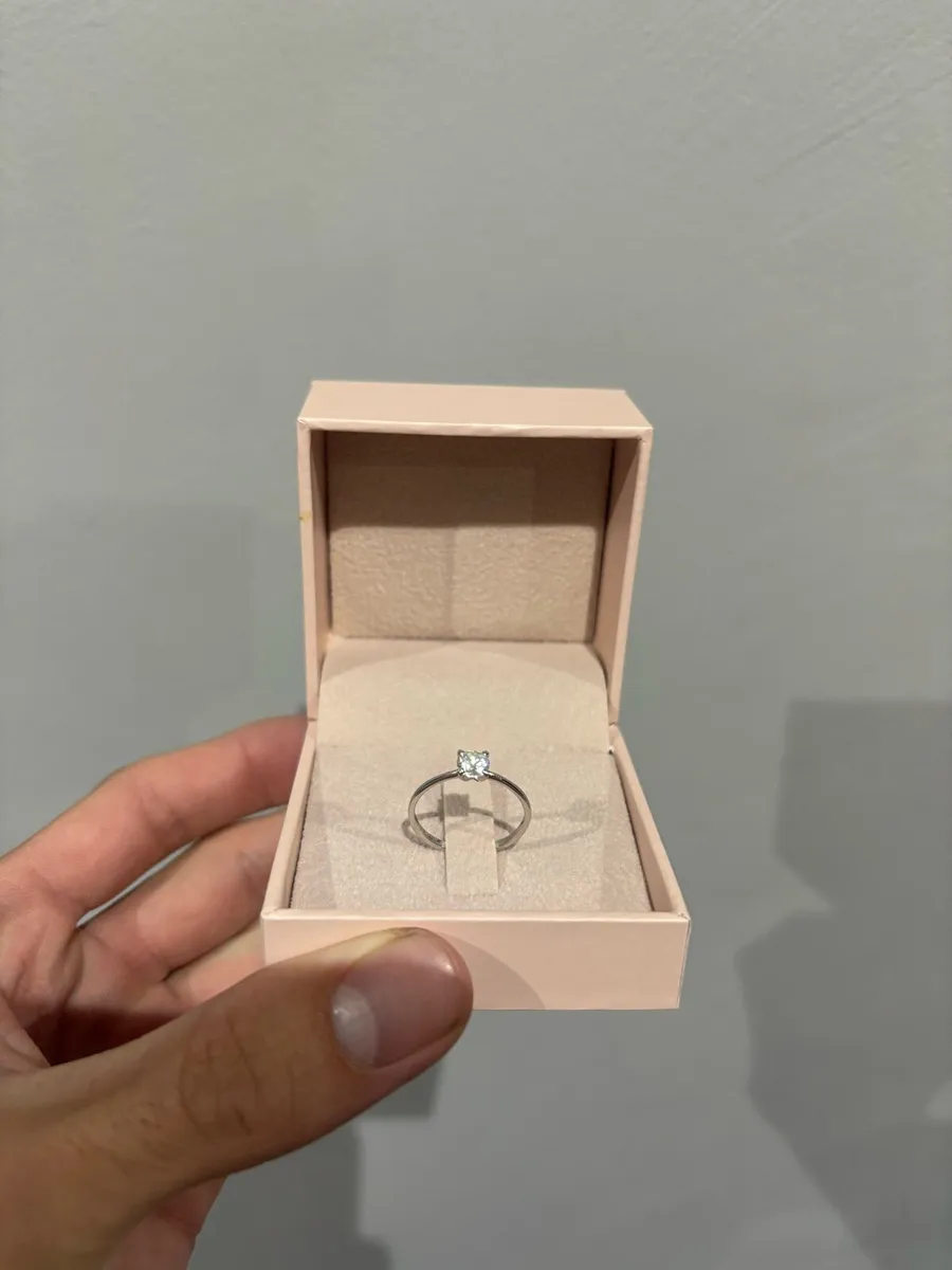 0.50ct Natural Diamond Ring 14kt White Gold - Image 1