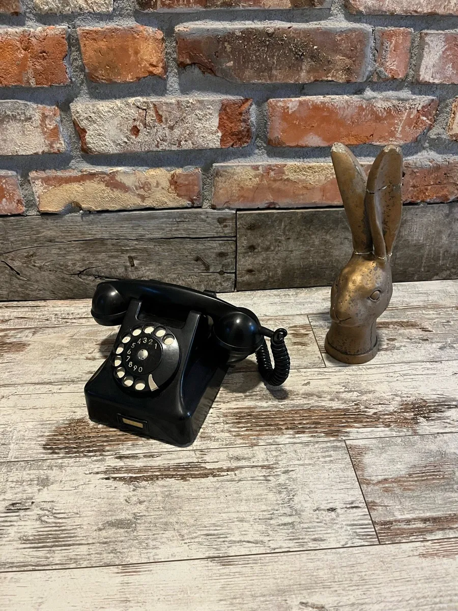 Vintage phone - Image 2