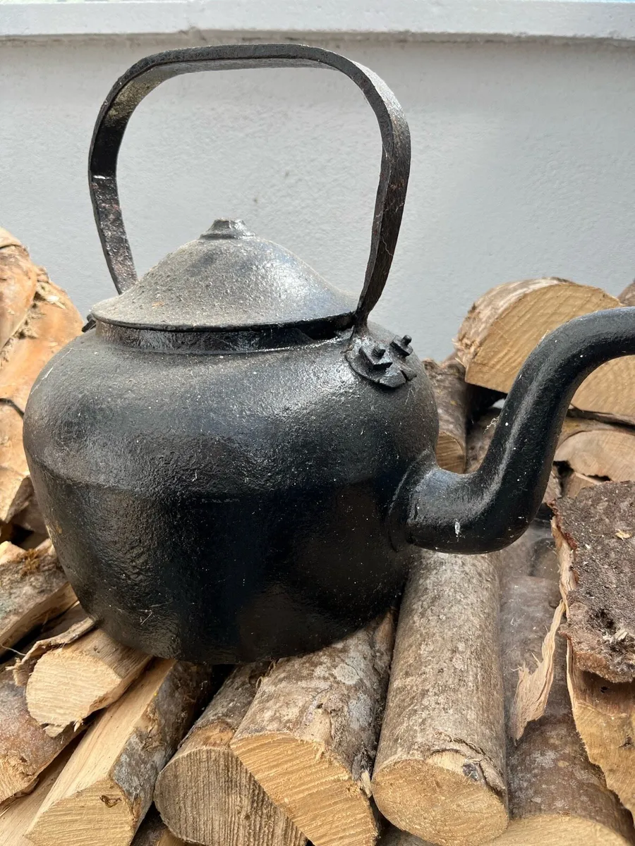 Vintage kettle - Image 1