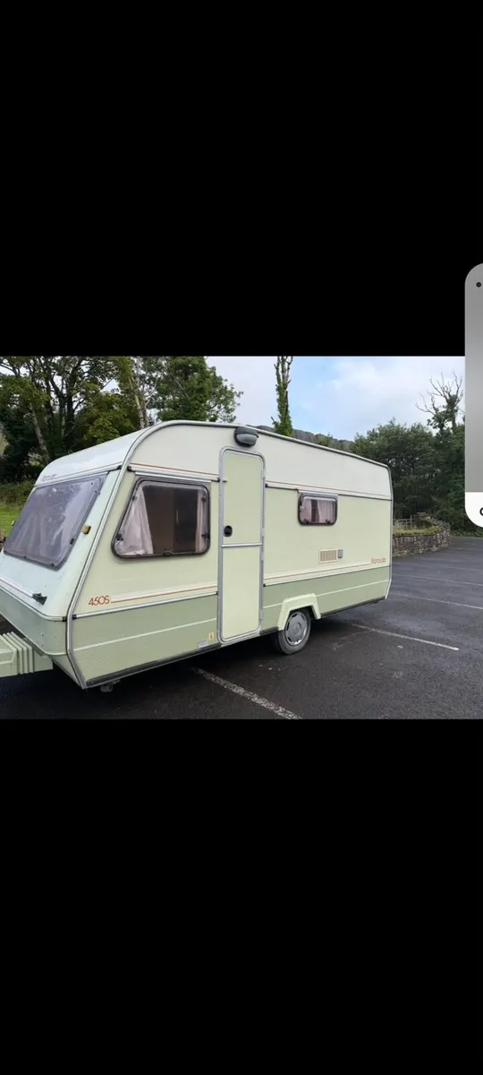 Caravan - Image 1