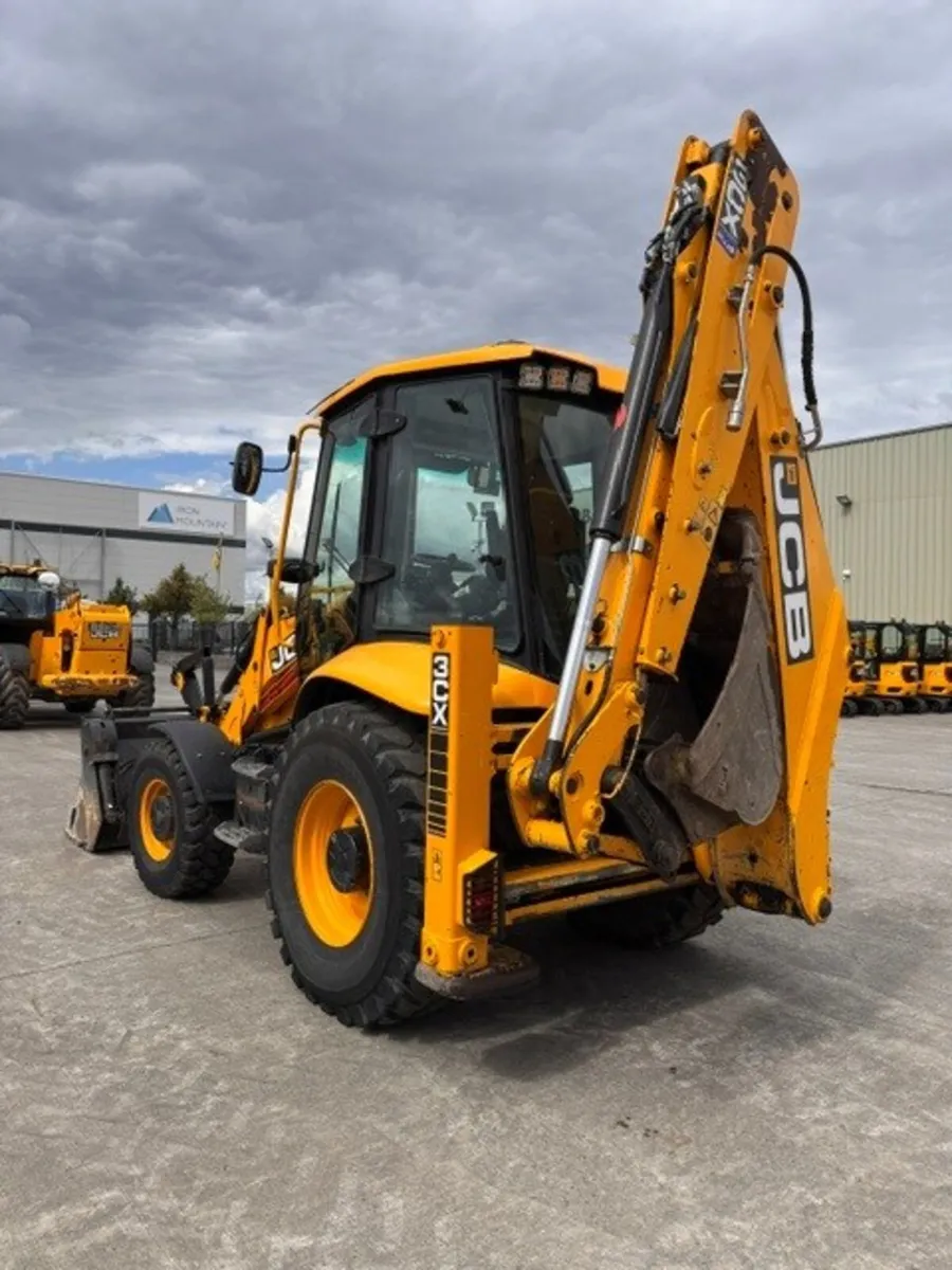 2022 JCB 3CX PLUS, 4891HOURS - Image 2