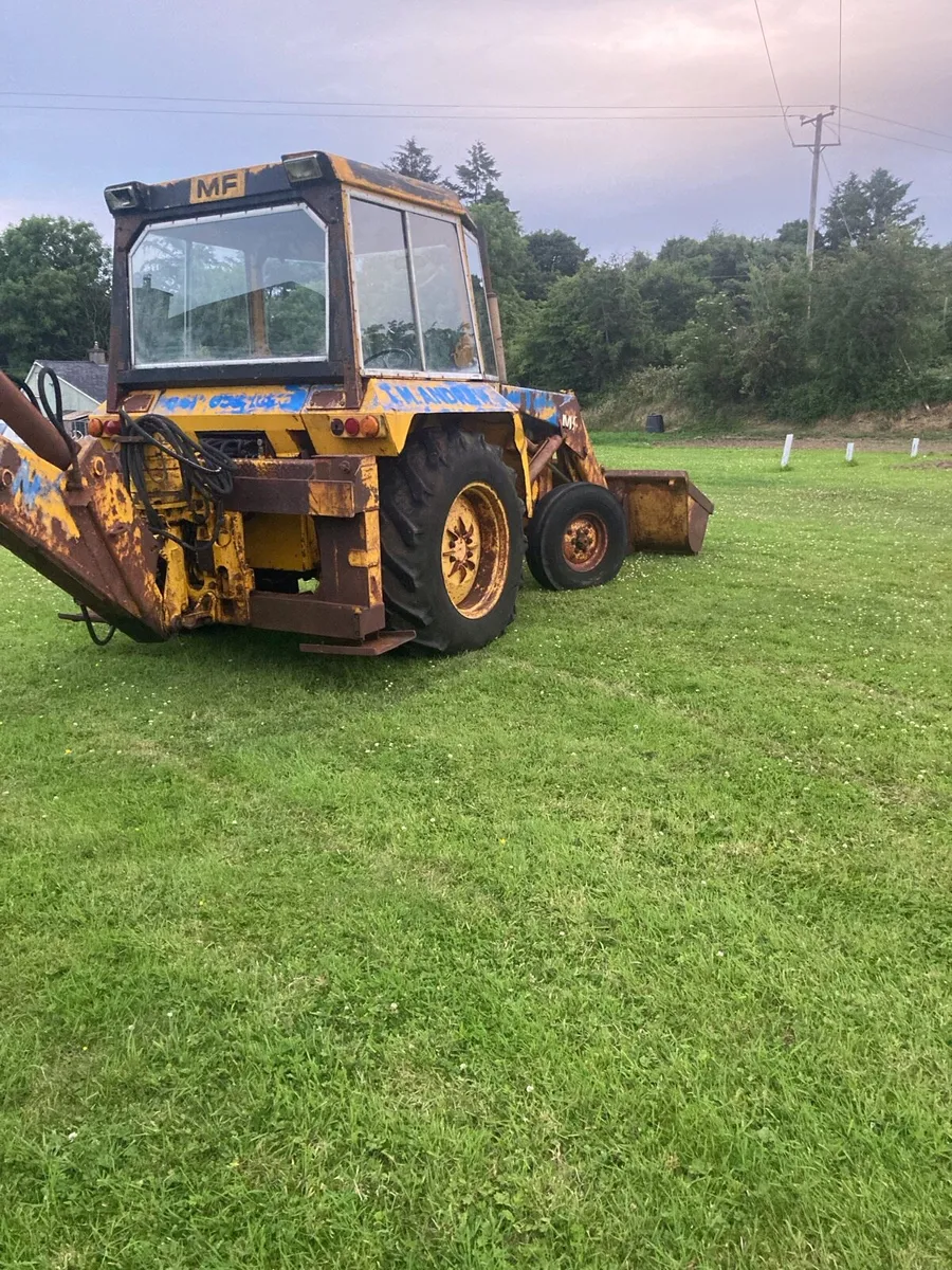 MF digger 50B - Image 2