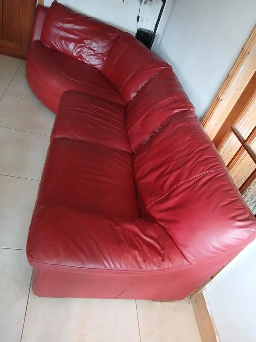 sofa - Image 2