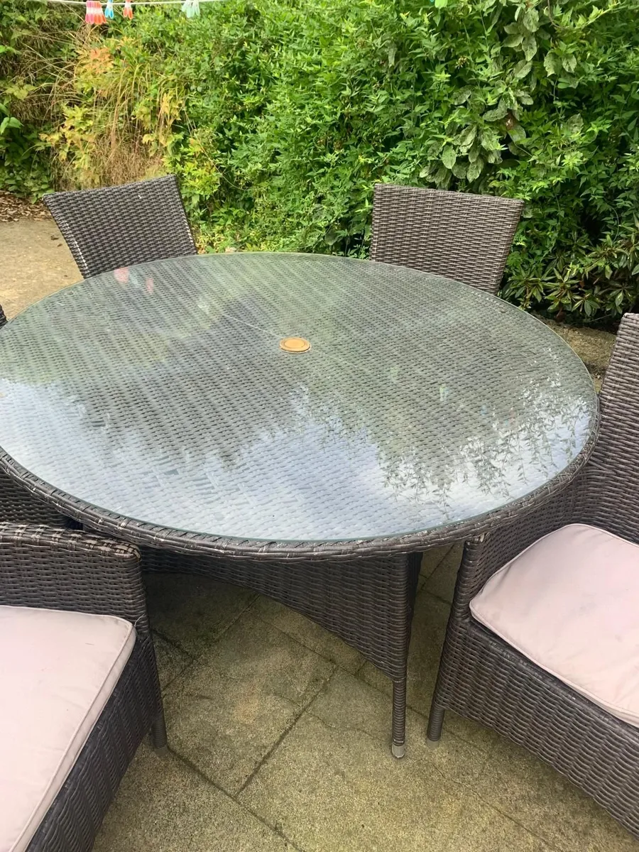 Garden furniture - Image 2