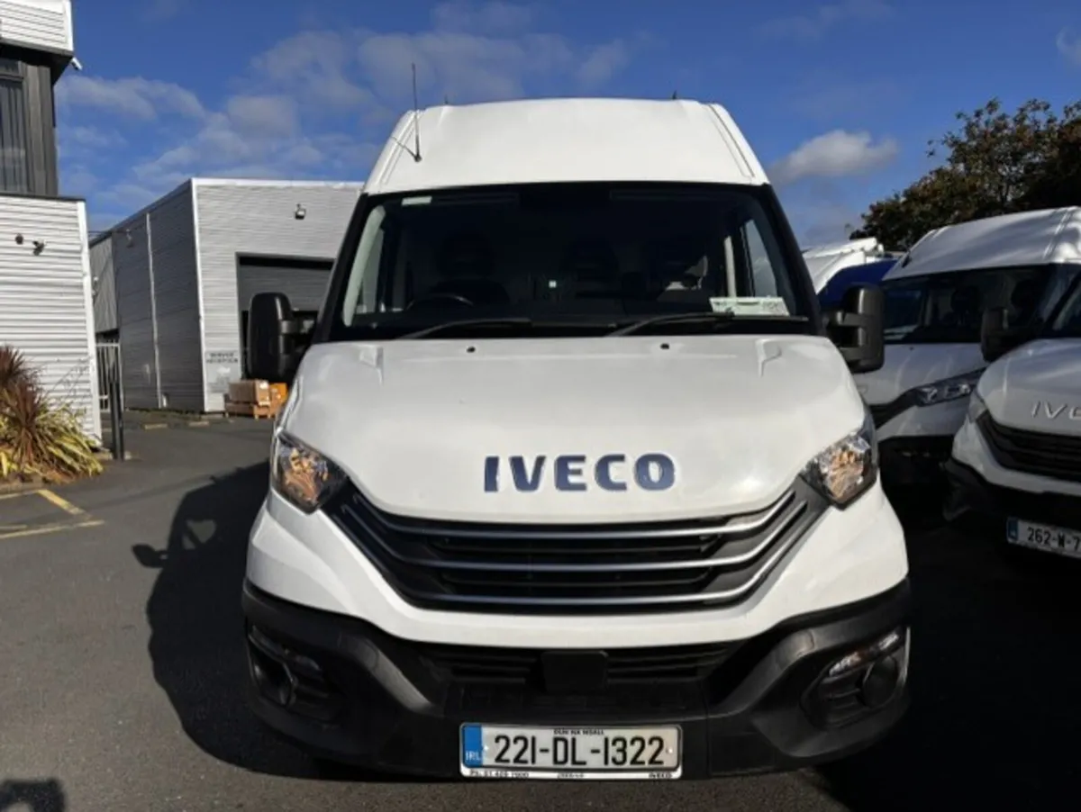 IVECO DAILY TWIN WHEEL MANUAL //// ONE OWNER //// - Image 3