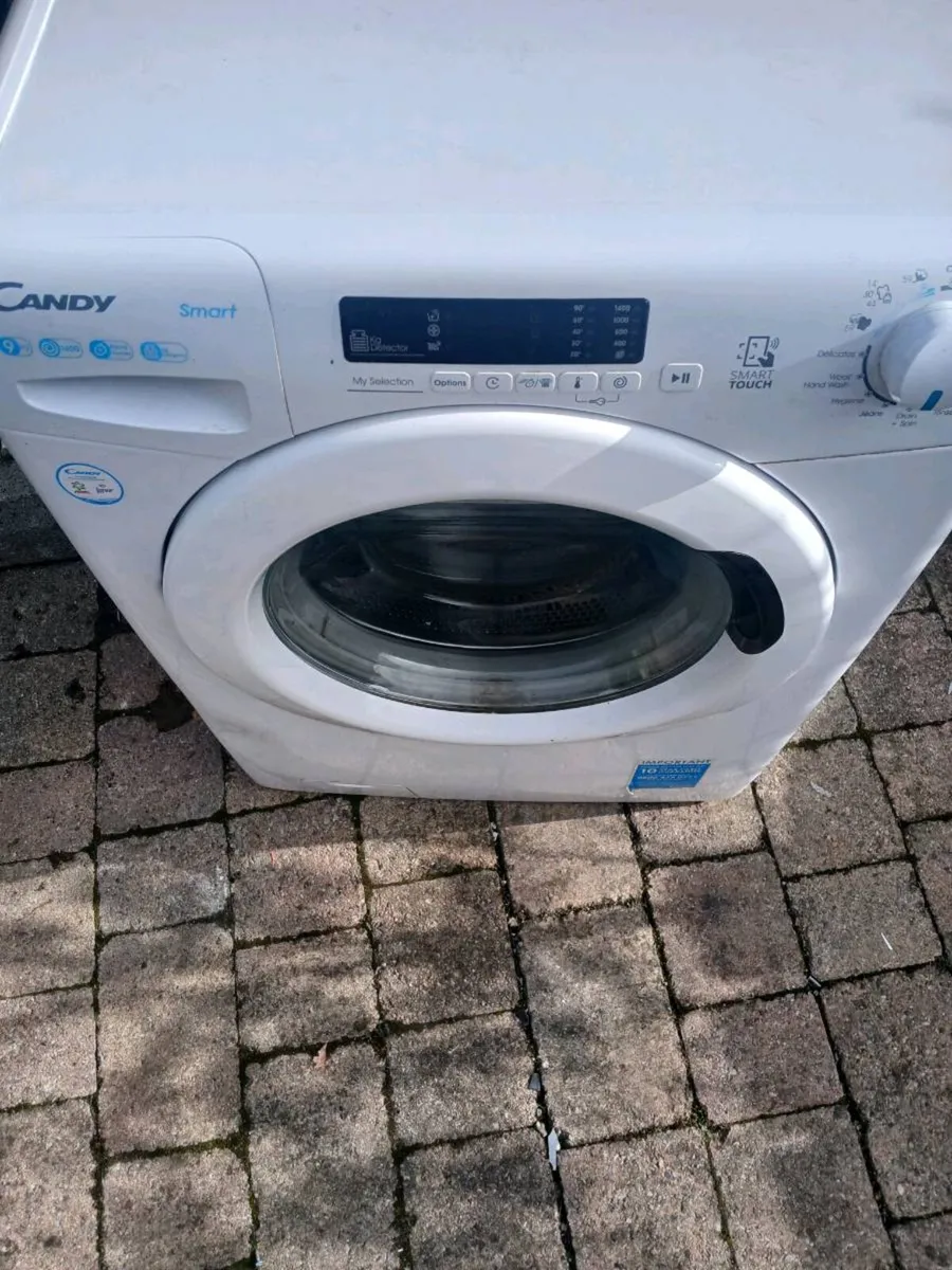 Candy washing machine 9 kg - Image 1
