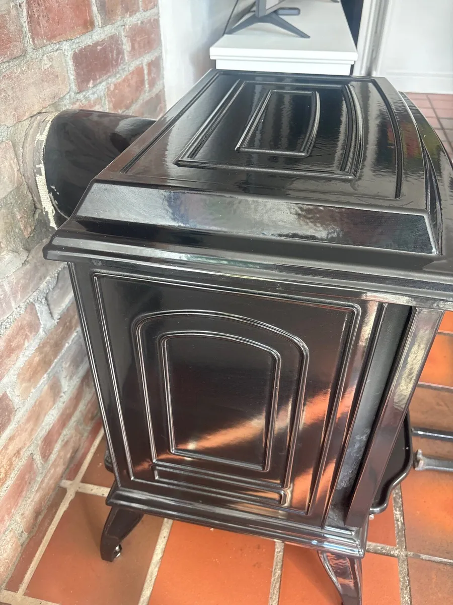 Stanley Grainne Solid Fuel Stove – Black Enamel - Image 4