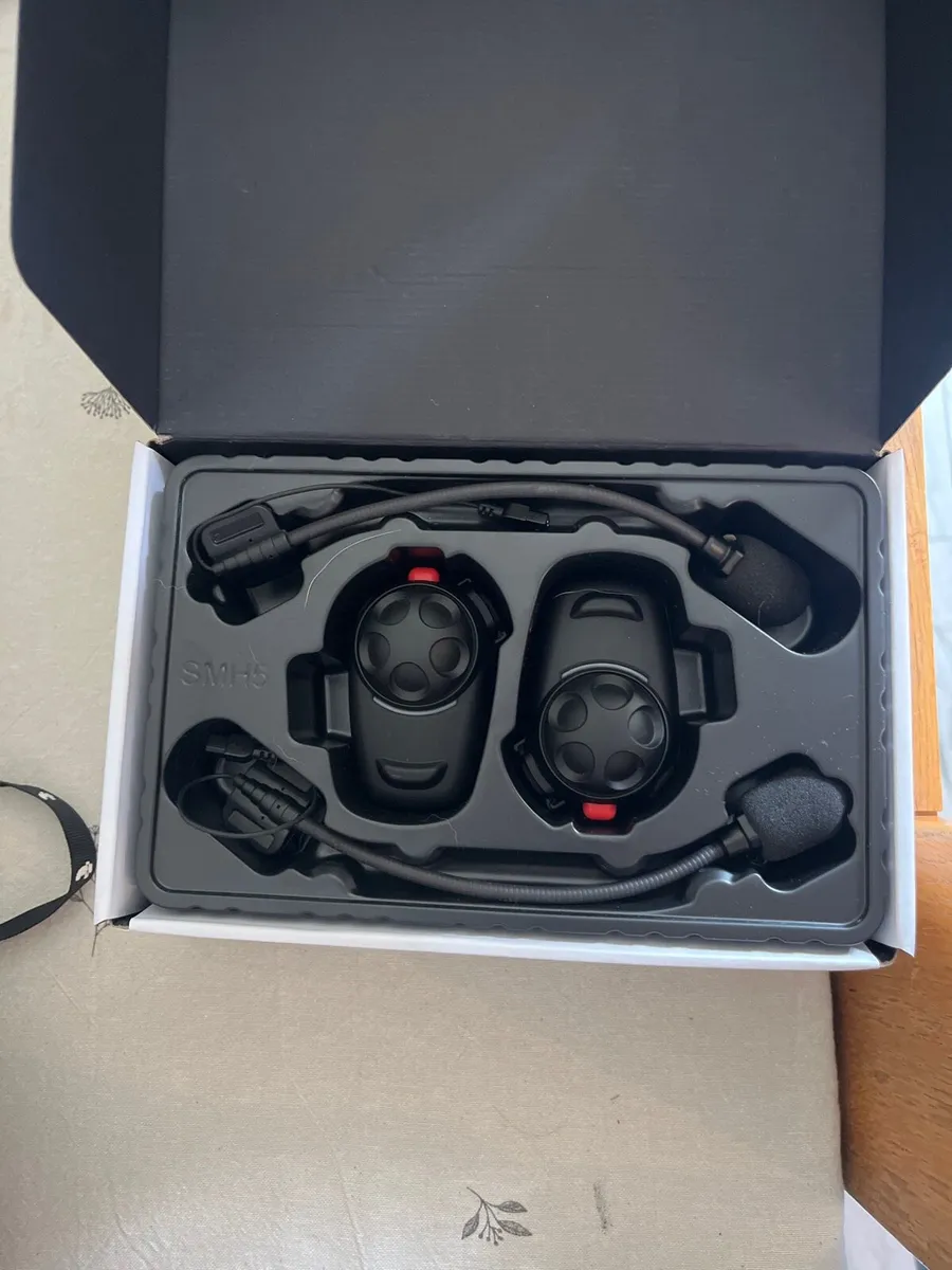 Sena motorcycle Bluetooth communication system - Image 1