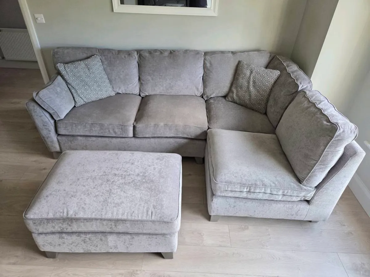 Large L-Shaped Corner Sofa - Image 3