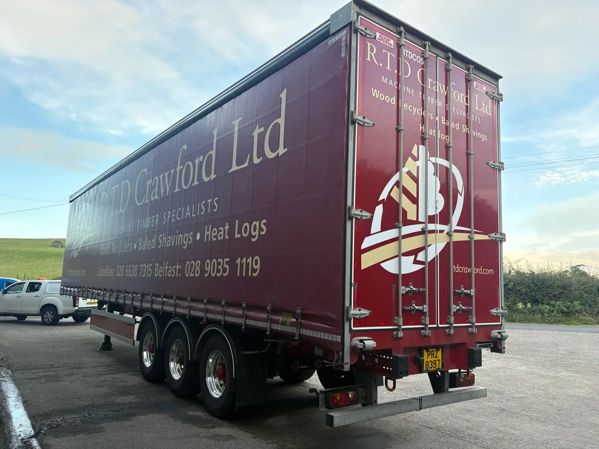 2020 SDC 4.48MT Triaxle Curtainside Trailer - Image 2