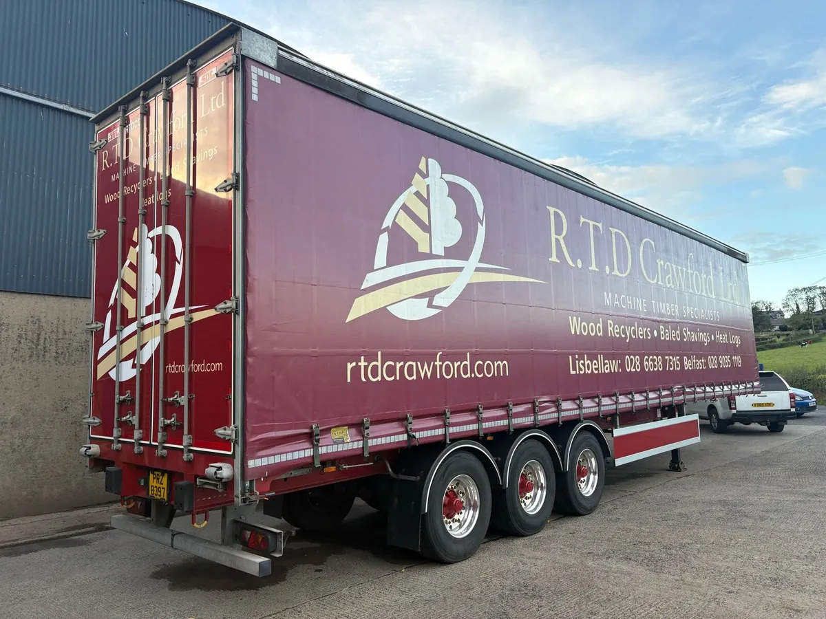 2020 SDC 4.48MT Triaxle Curtainside Trailer - Image 4