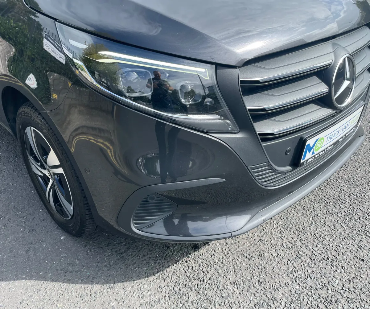 2024 Vito 116 Select Auto Ex Long Straight Deal - Image 3