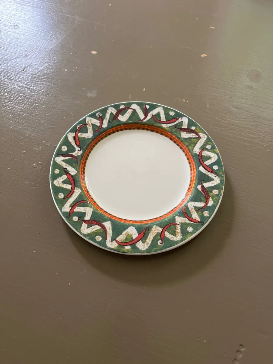 Churchill chilli pattern Crockery - Image 3