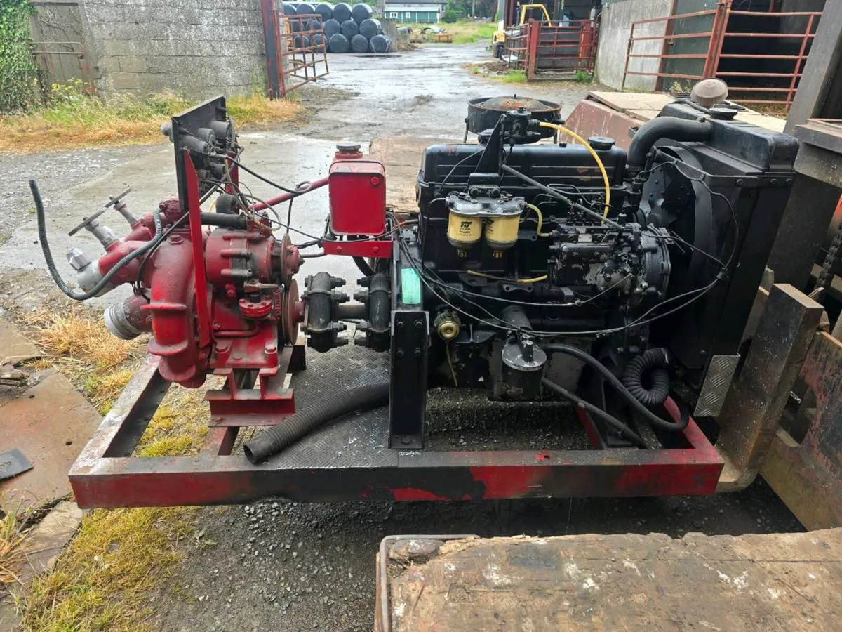 Ford fire pump - Image 3