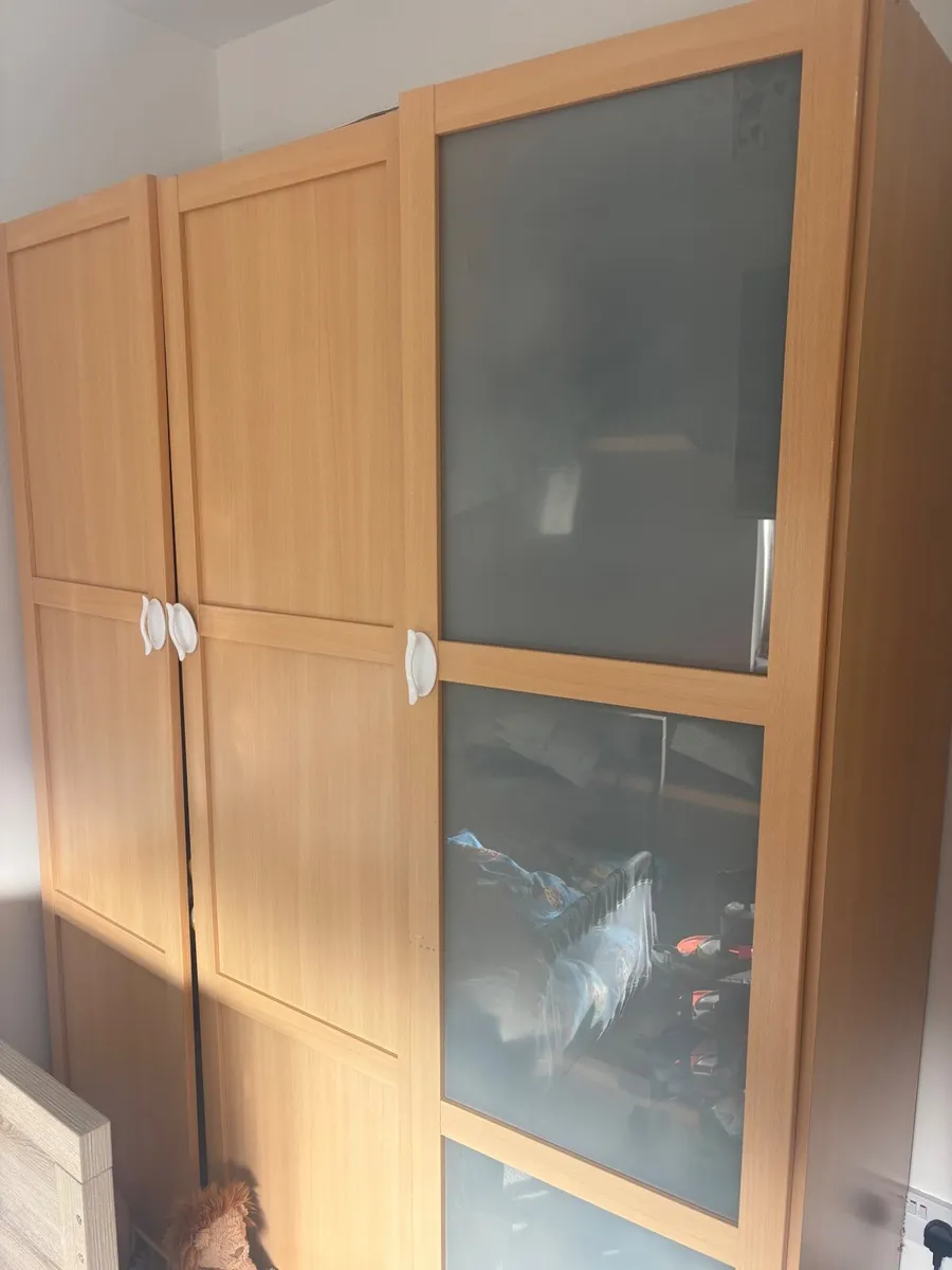 Wardrobe - Image 2