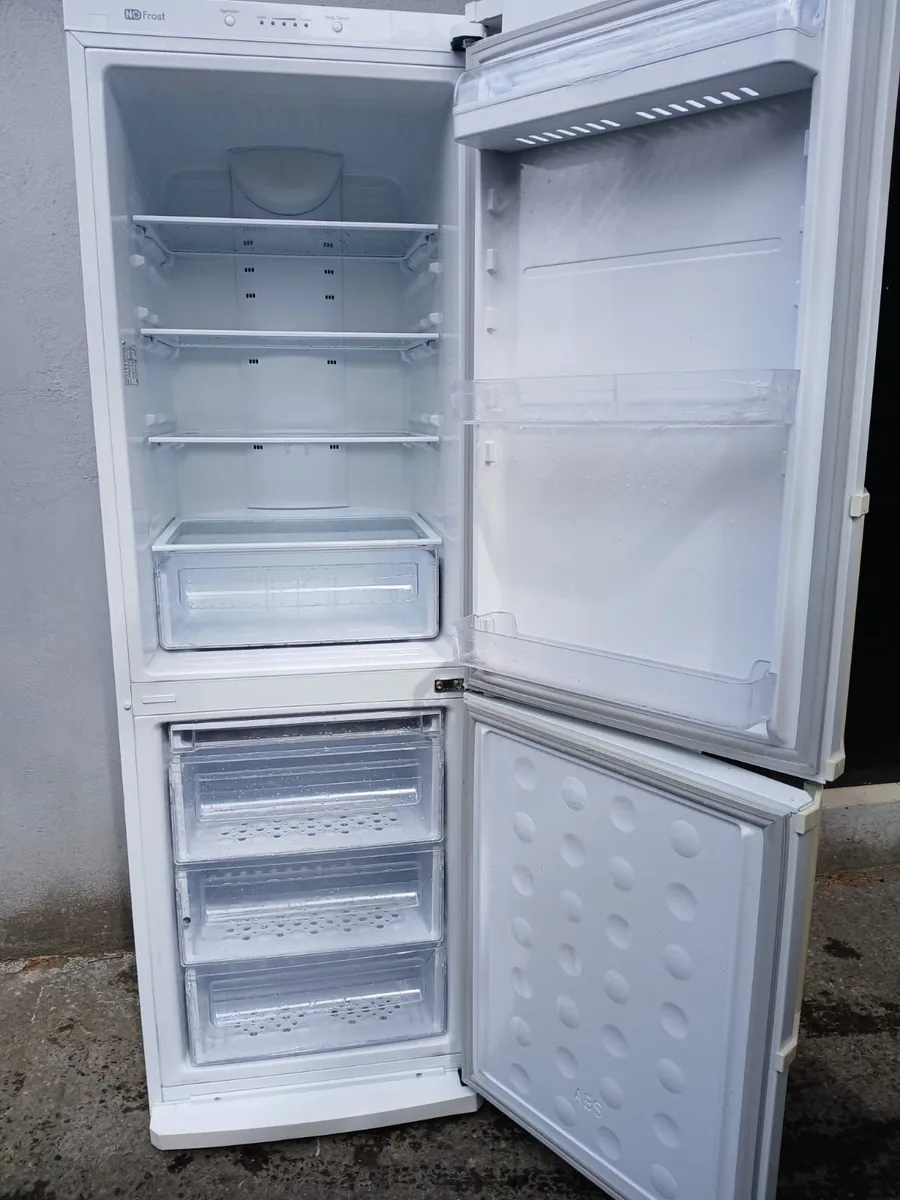 SAMSUNG FRIDGE AND FREEZER - Image 3