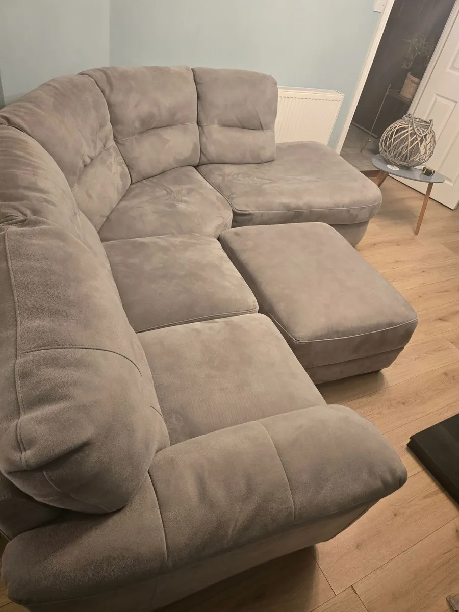 Sofa with large footstool - Image 3
