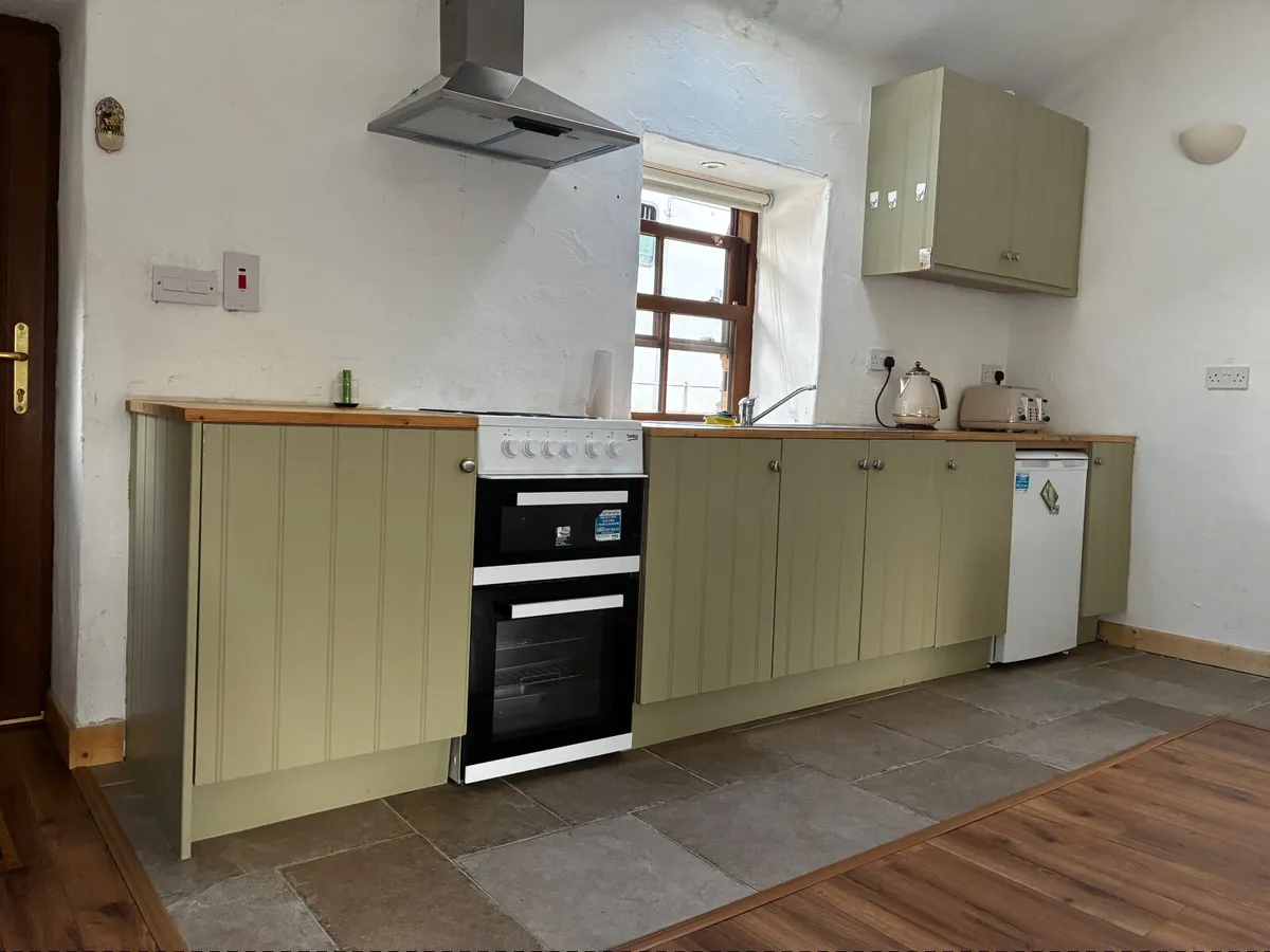 Cottage to rent. - Image 2