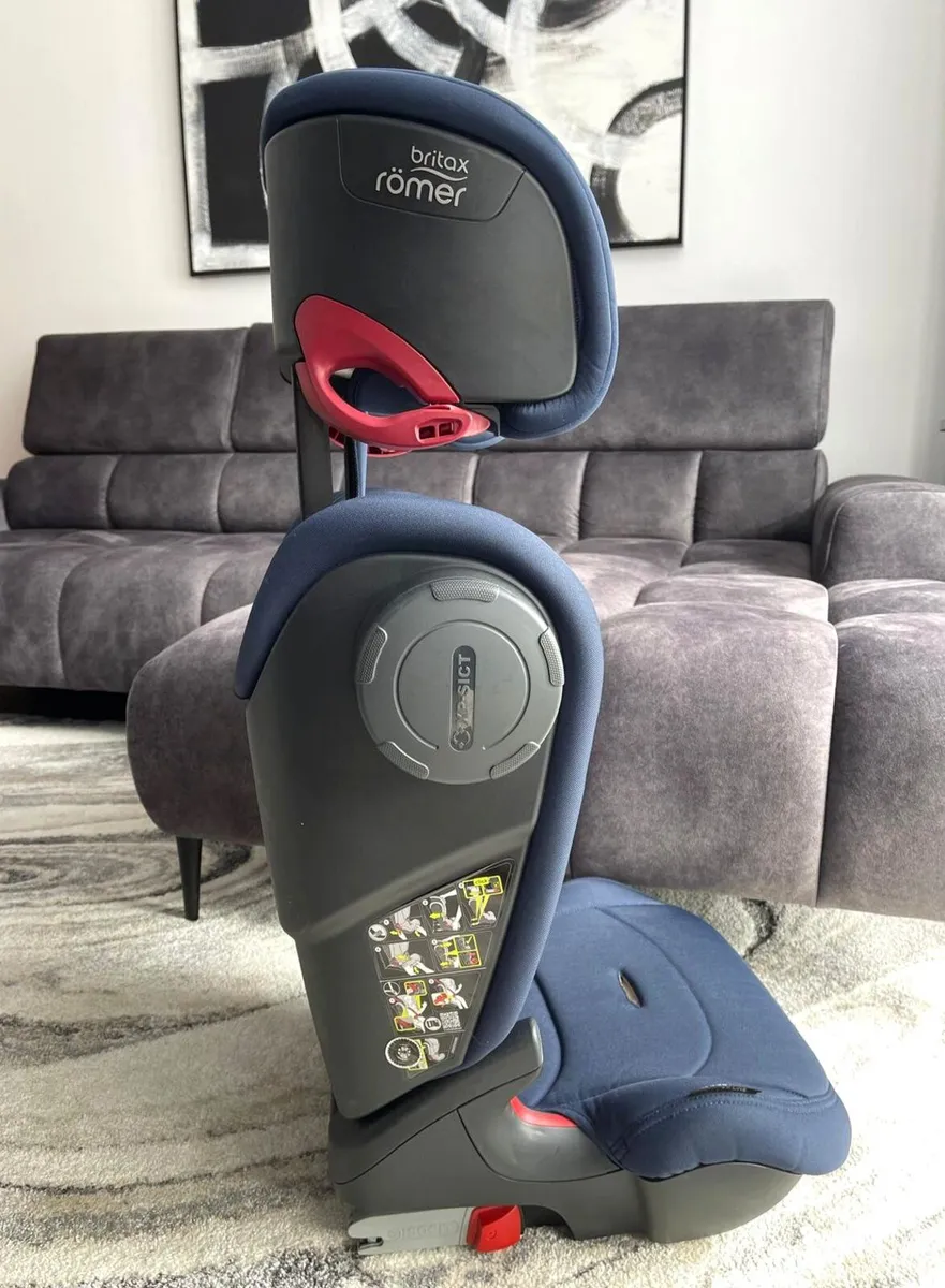 Britax Römer ISOFIX Car Seats - Image 4