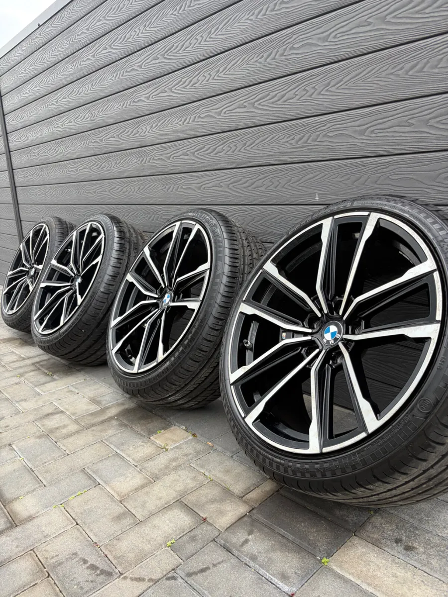 19” BMW 3,4,5 SERIES  ALLOY WHEELS & TYRES 5X120 - Image 1