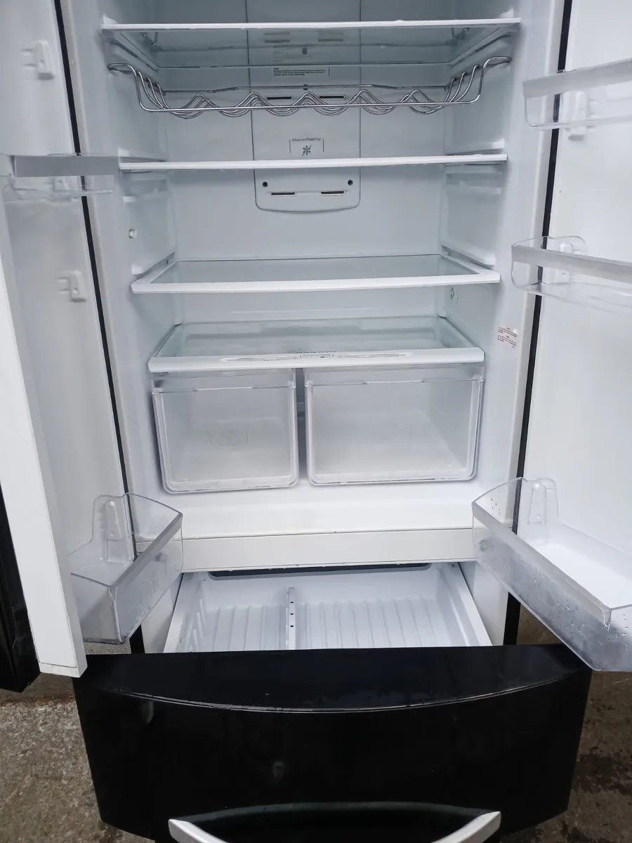 R FRIDGE AND FREEZER FOR SALE - Image 2