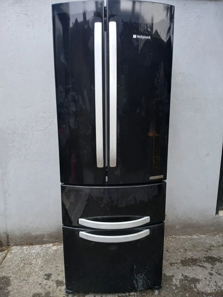 R FRIDGE AND FREEZER FOR SALE - Image 1