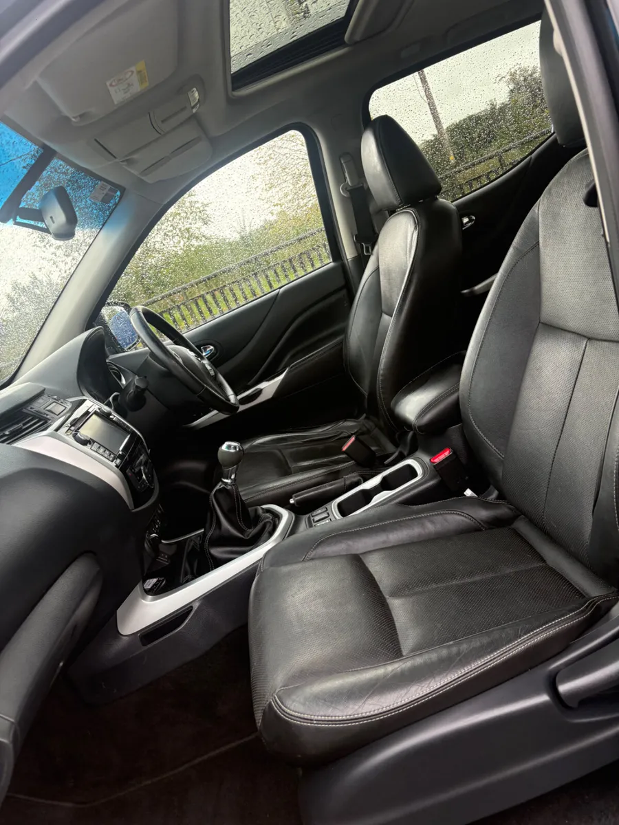 Nissan Navara 2017 - Image 4
