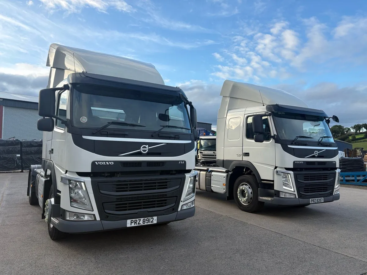 2019 Volvo FM11 430 4x2 Tractor Unit - Image 1