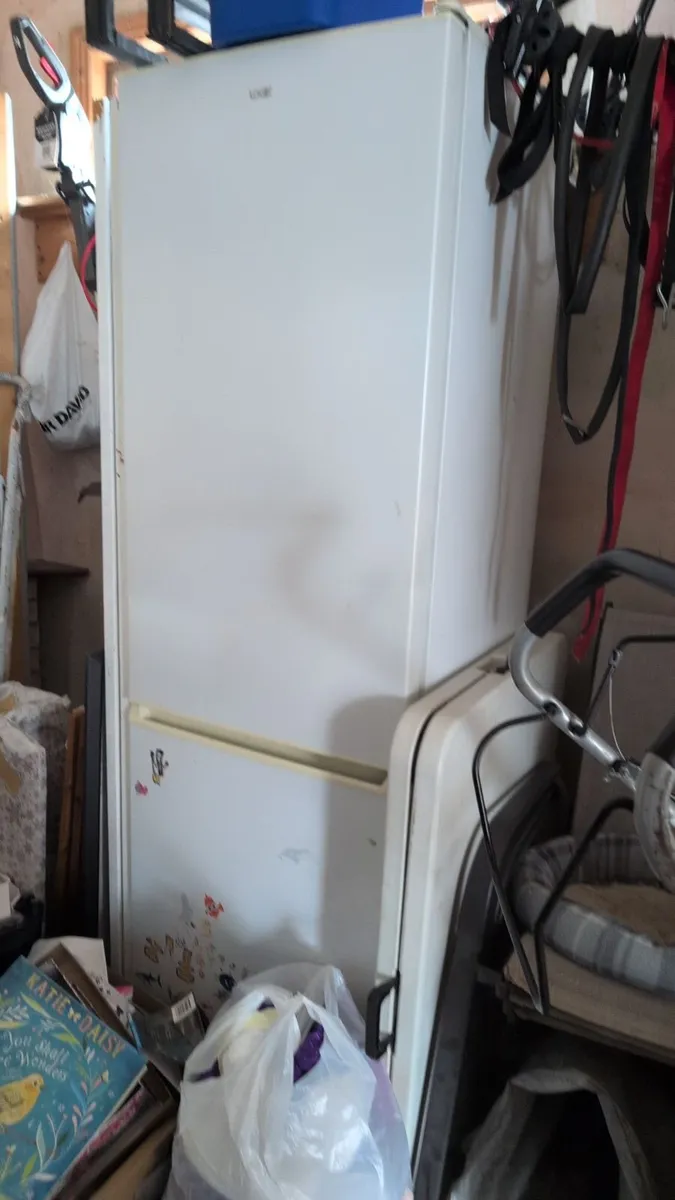 Free Fridge, still working