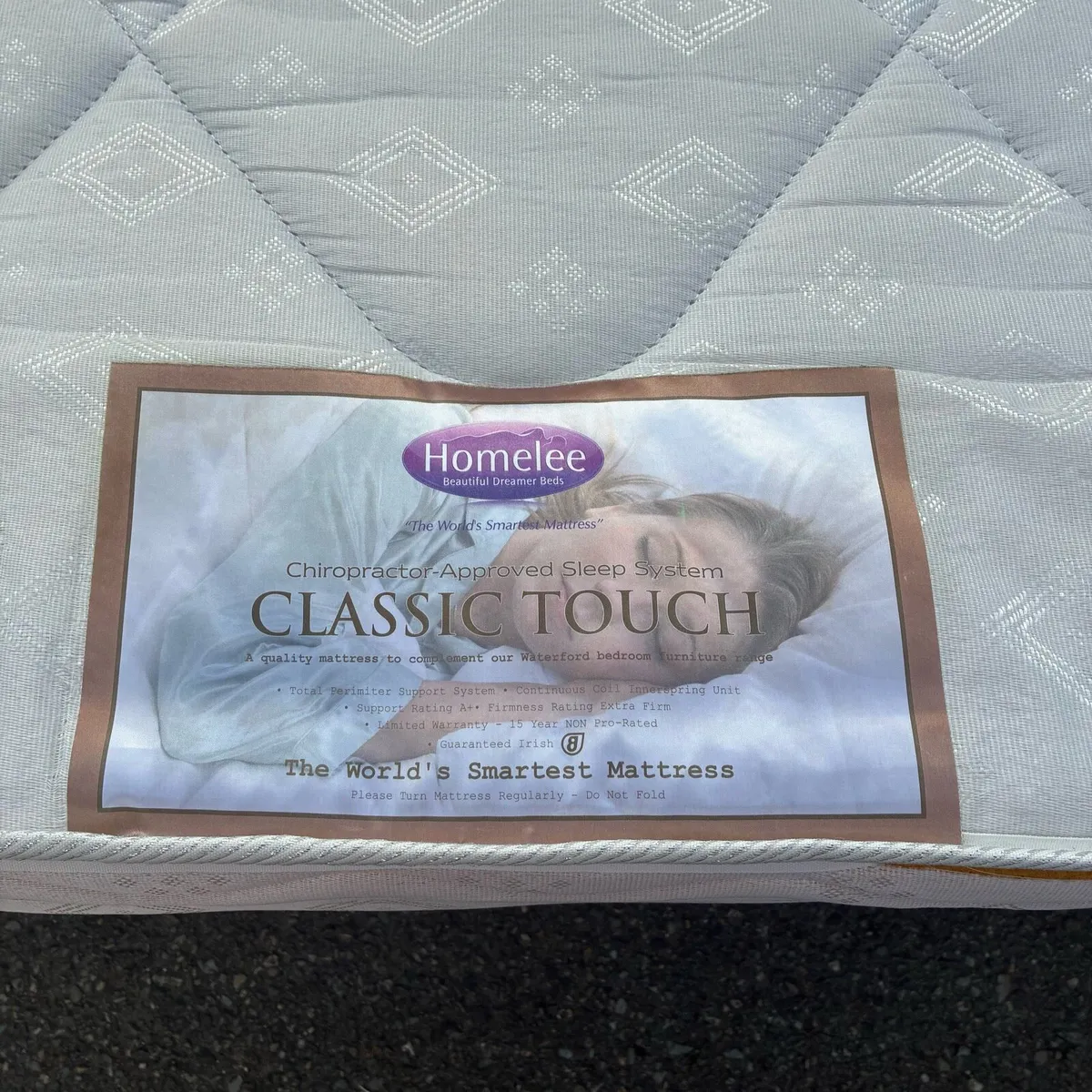 Crushed Velvet Double Bed with mattress - Image 3