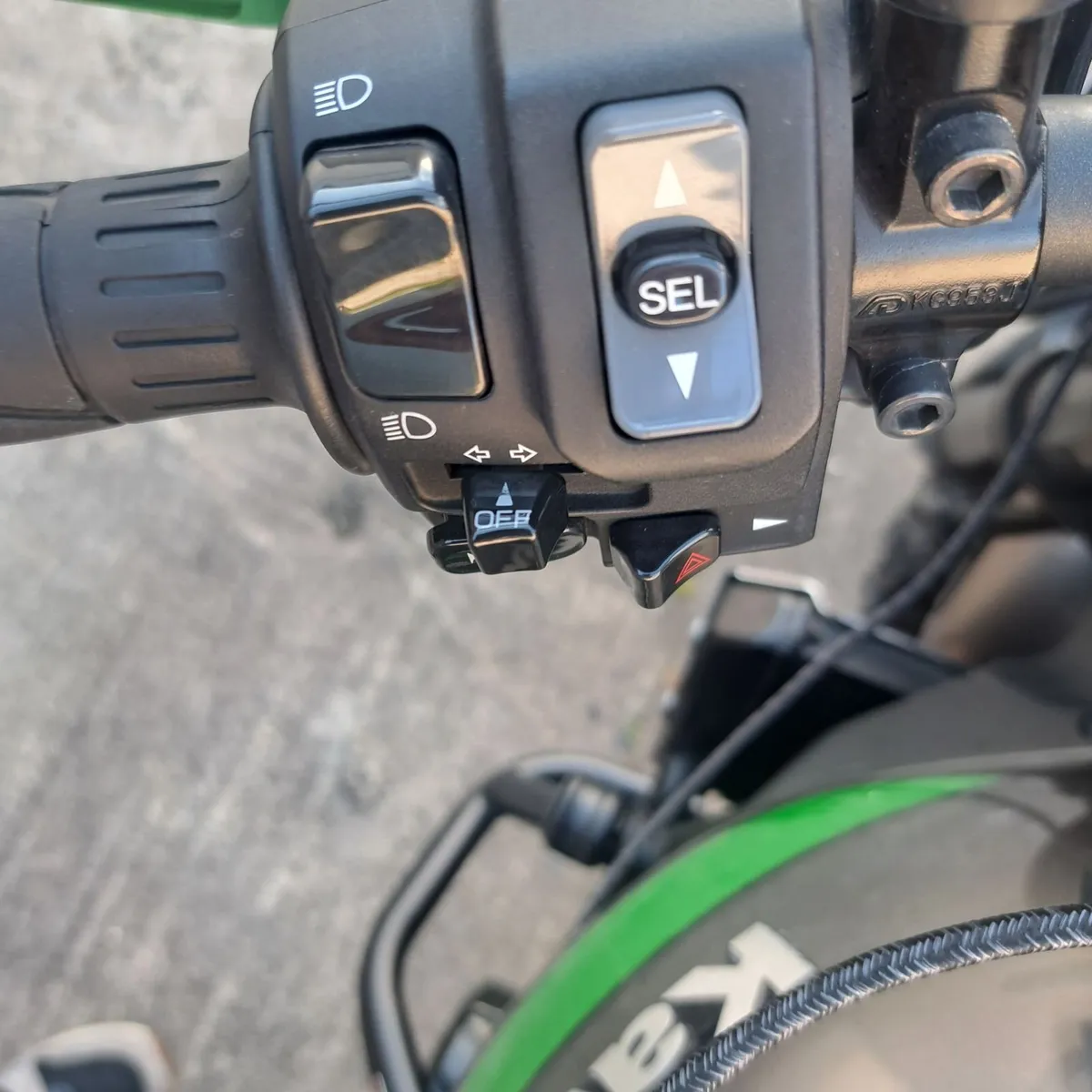 Kawasaki Z900 RS Cafe Racer - Image 3