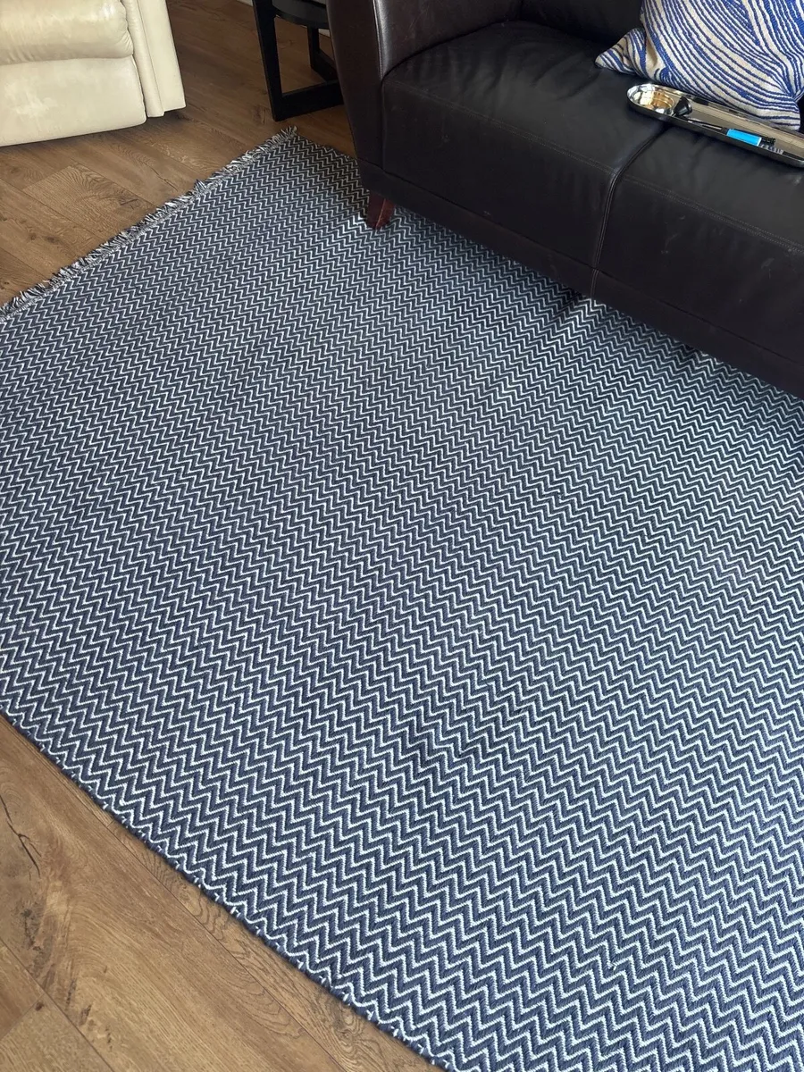 Carpet - Image 2