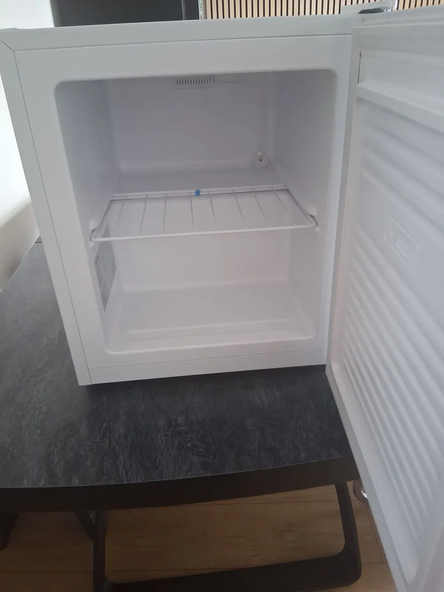 Logik freezer - Image 1