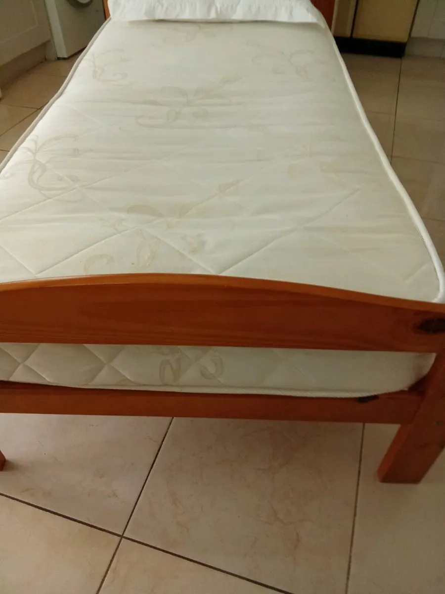Single bed - Image 4