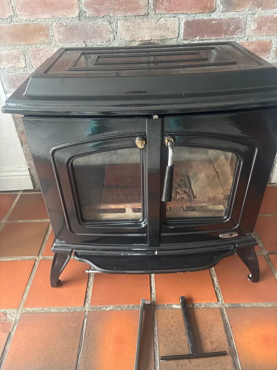 Stanley Grainne Solid Fuel Stove - Image 2