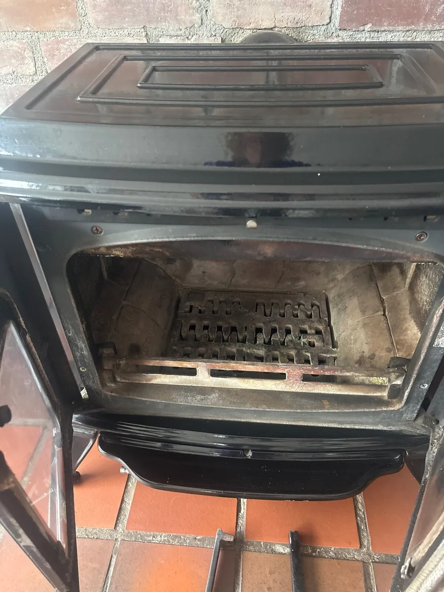 Stanley Grainne Solid Fuel Stove - Image 4