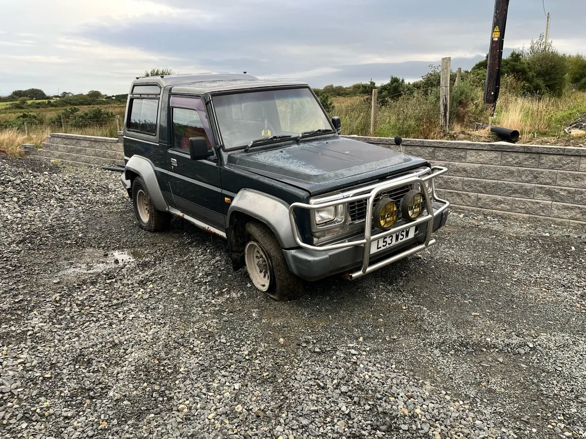 Daihatsu fourtrack - Image 1