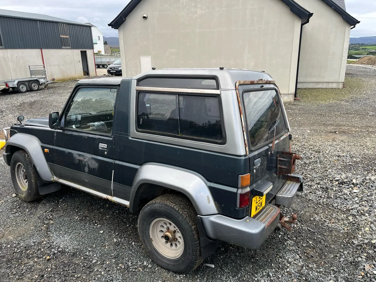 Daihatsu fourtrack - Image 3