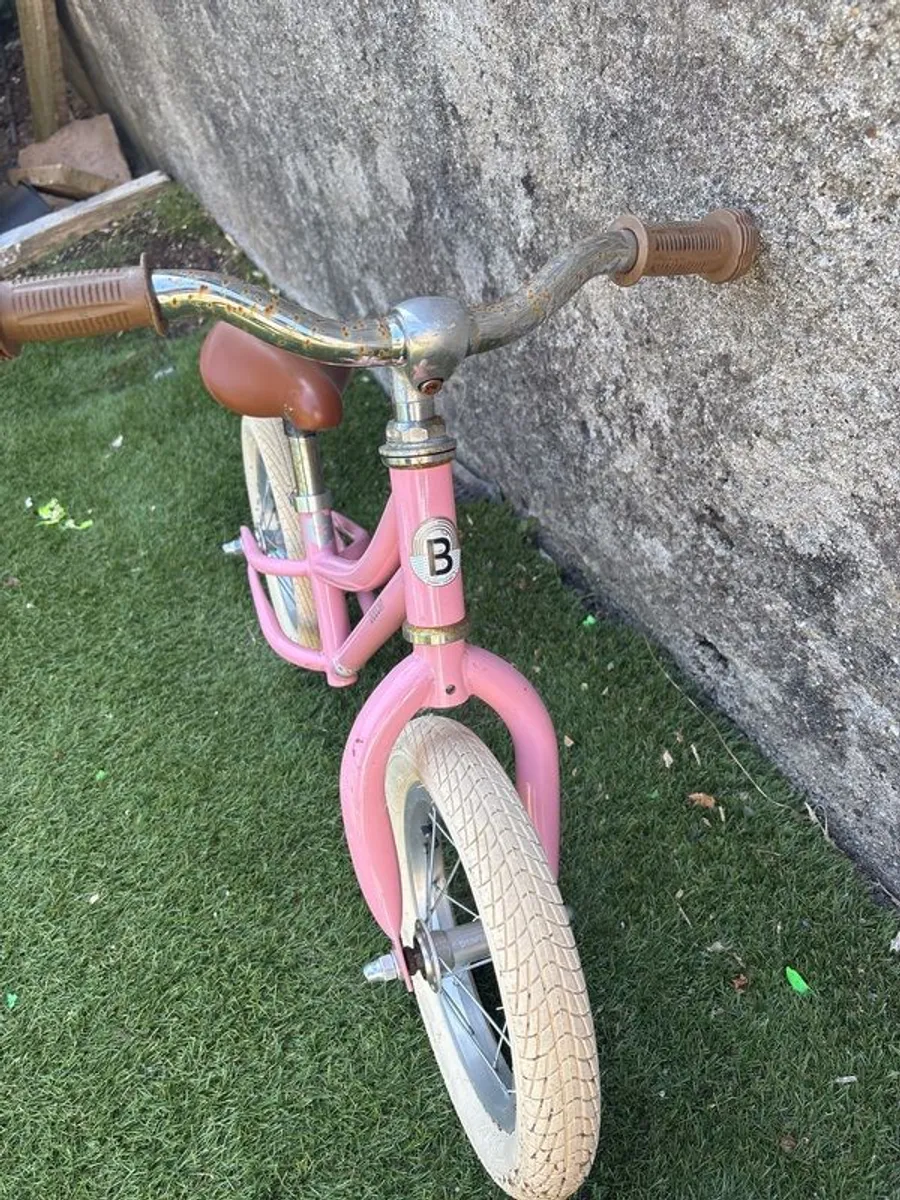 Bobbin Balance Bike - Image 2