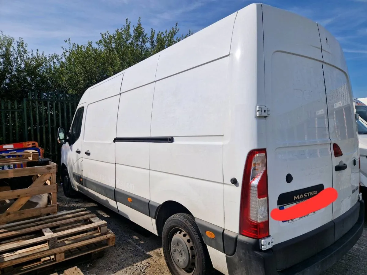 2024 RENAULT MASTER LWB LIGHT FRONT DAMAGE - Image 4