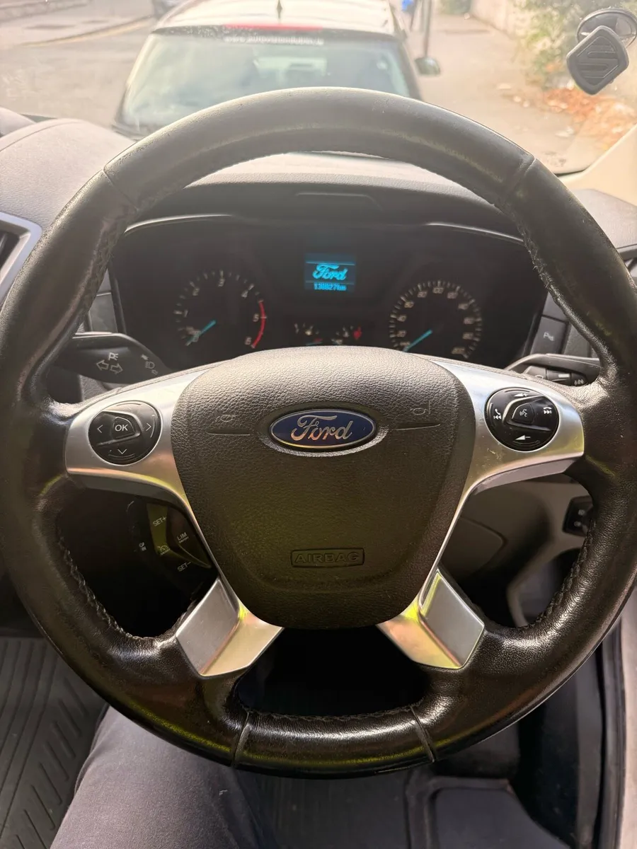 2018 Ford Transit   Mint. - Image 2